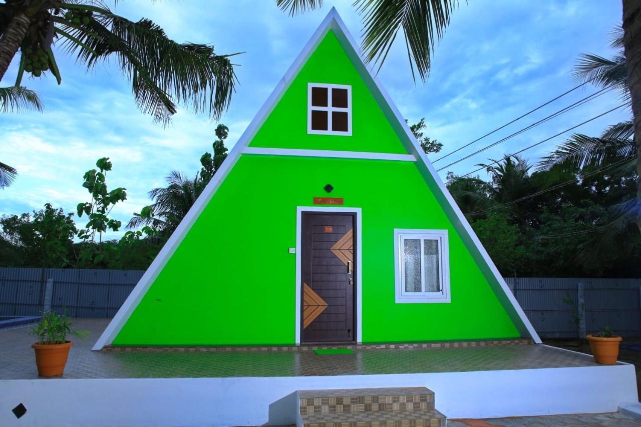 Greenleaf Resorts And Restaurant Rameswaram Bagian luar foto