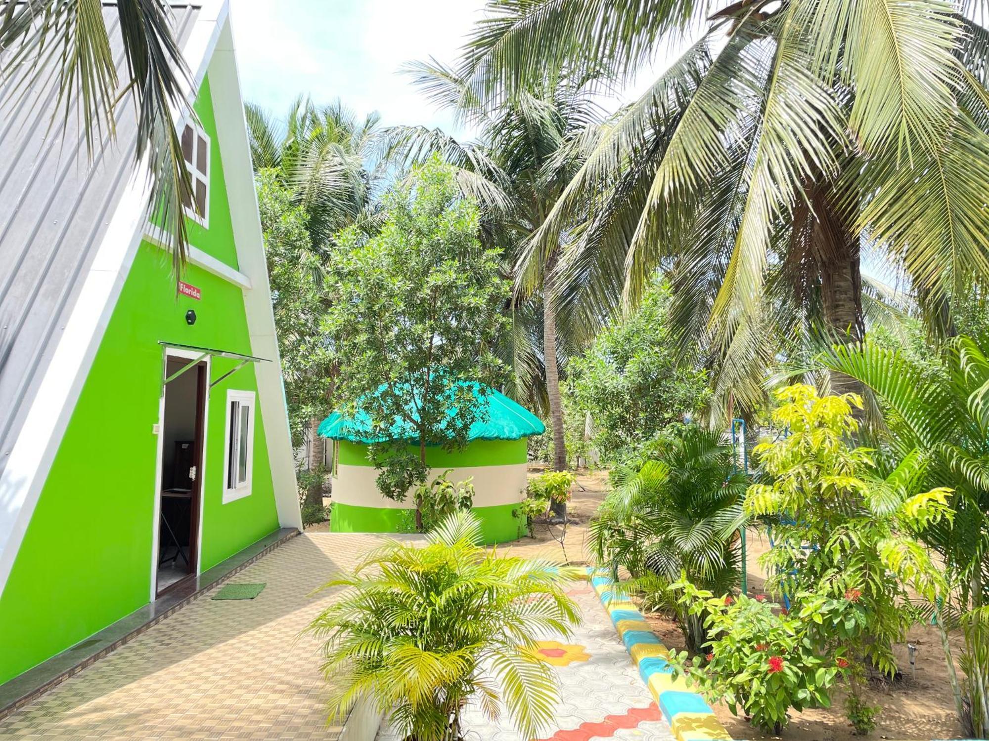 Greenleaf Resorts And Restaurant Rameswaram Bagian luar foto