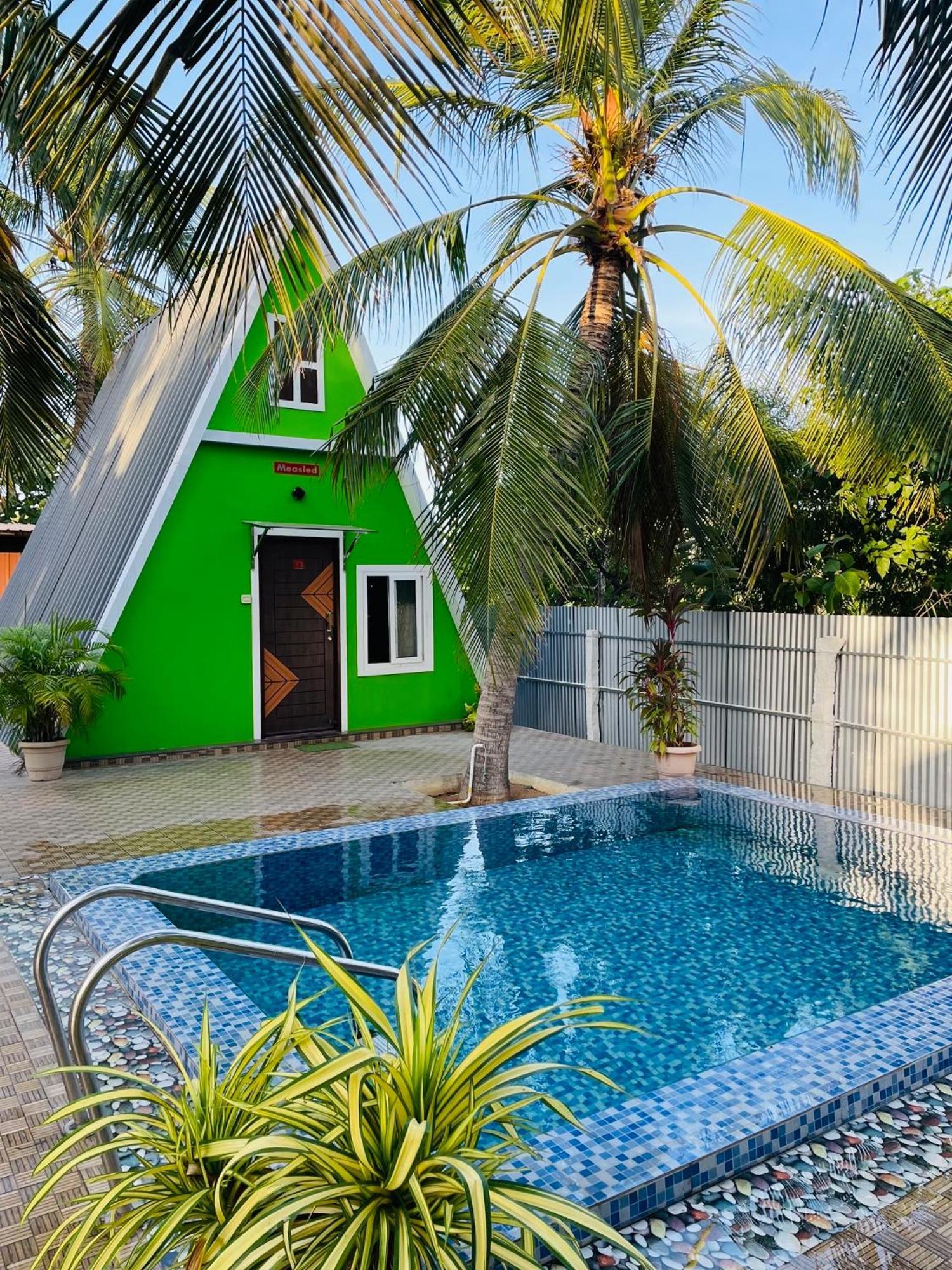 Greenleaf Resorts And Restaurant Rameswaram Bagian luar foto